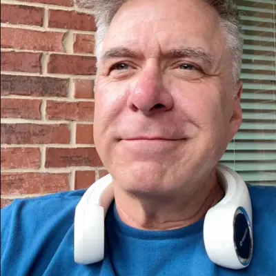 Chris L.